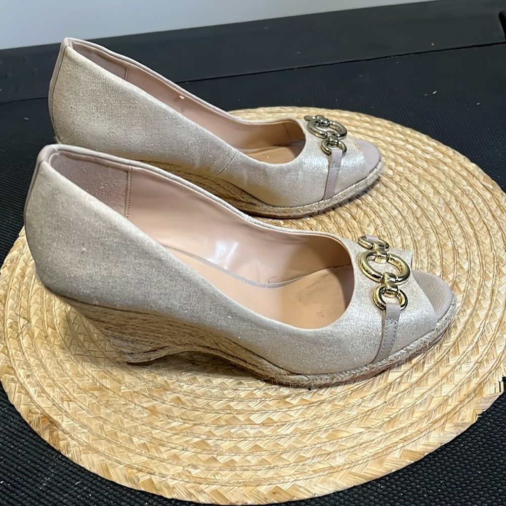 Expression Peep Toe Espadrilles Wedge Size 7